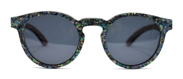 notched_bridge_abalone_sunglasses5_8c2dc4b1-fdf2-4be4-8077-6ad6ecb72502